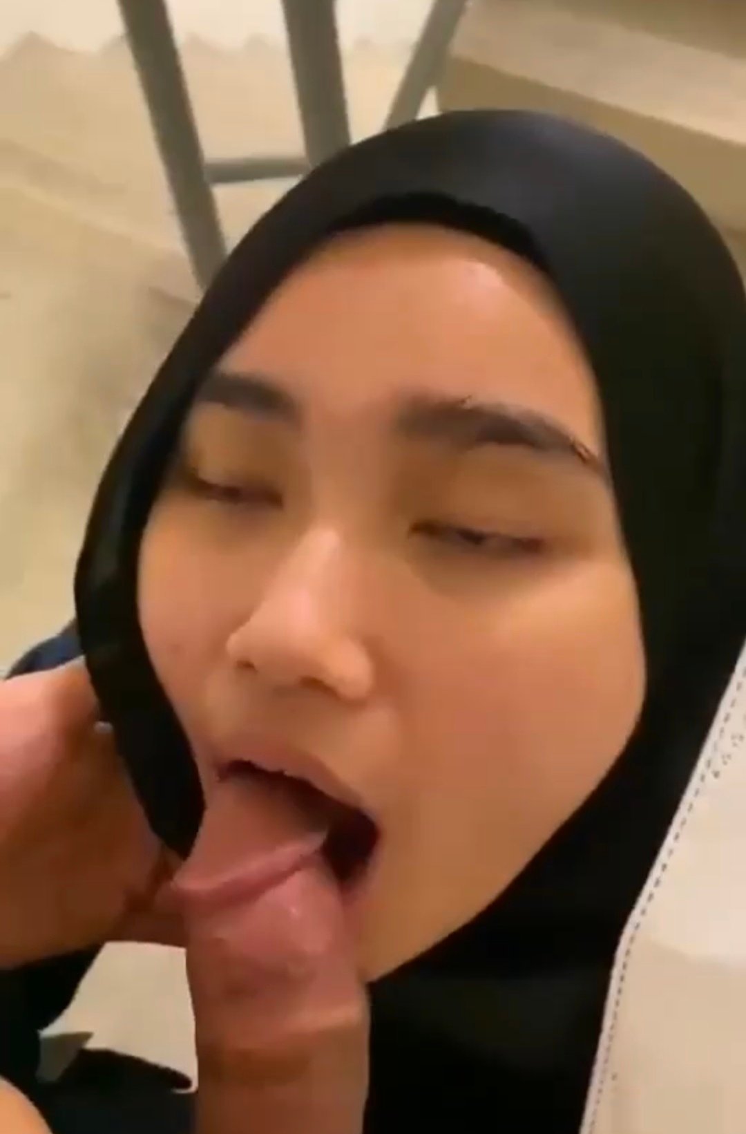 ewe ukhti cantik sampe mendesah